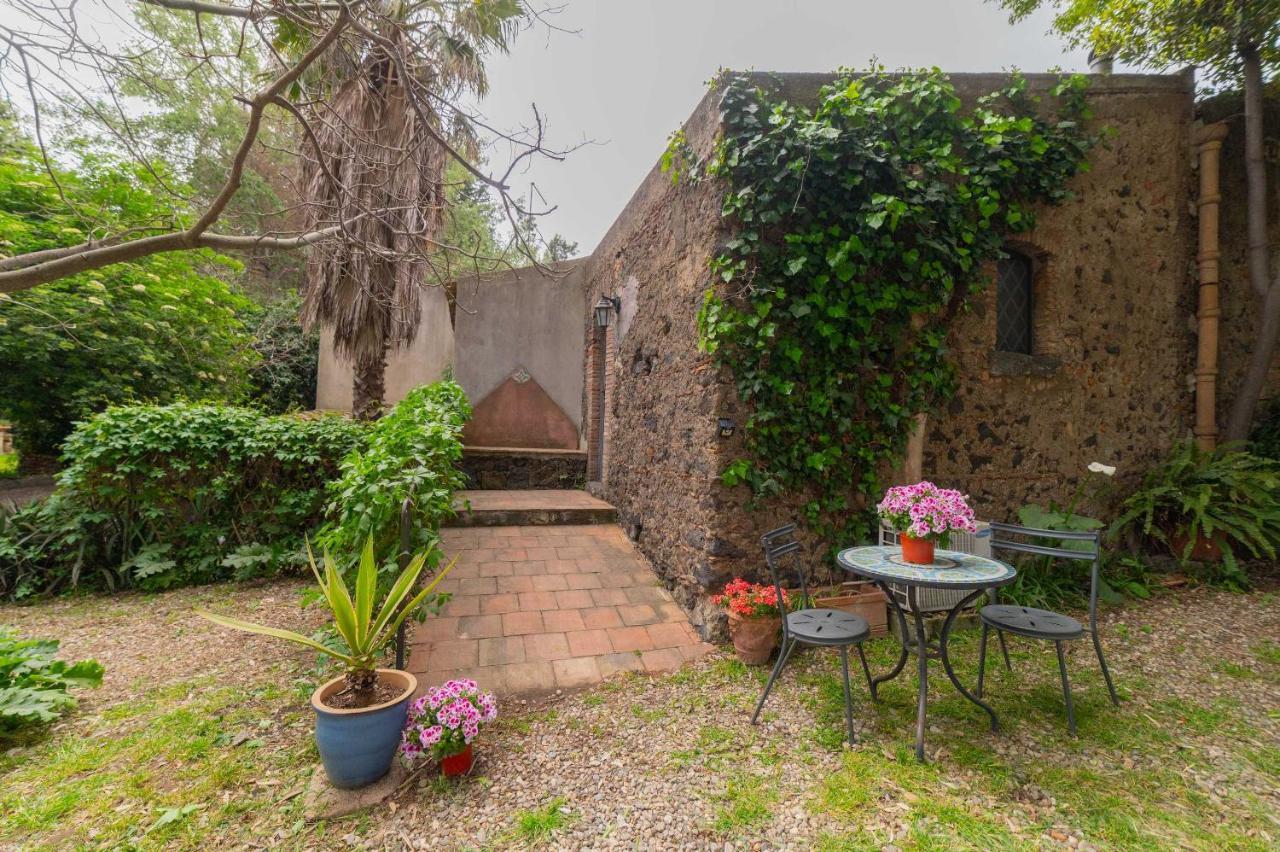 Ferienwohnung Etna Botanic Garden Mascalucia Exterior foto